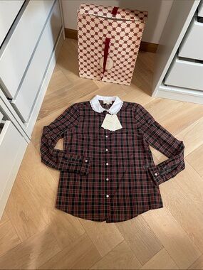 NWT Sezane Shirt with White Peter Pan Collar in Size 36 US size 4